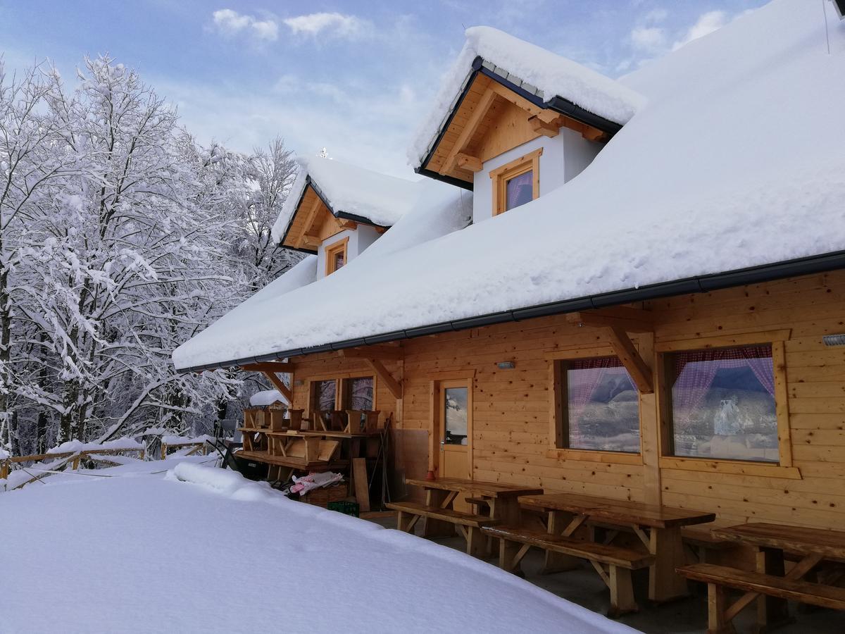 Bed and Breakfast Koca Na Talezu Ribno Exterior foto